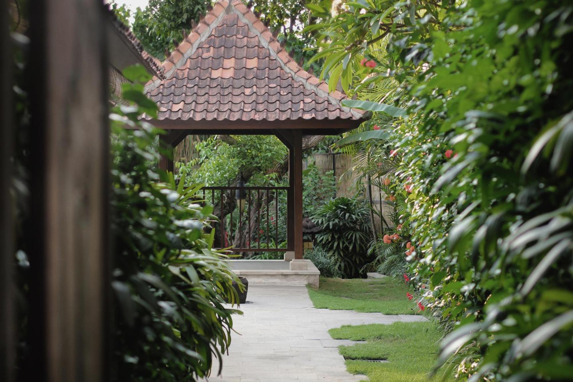 Aradhana Villas by Ekosistem Canggu Exteriör bild