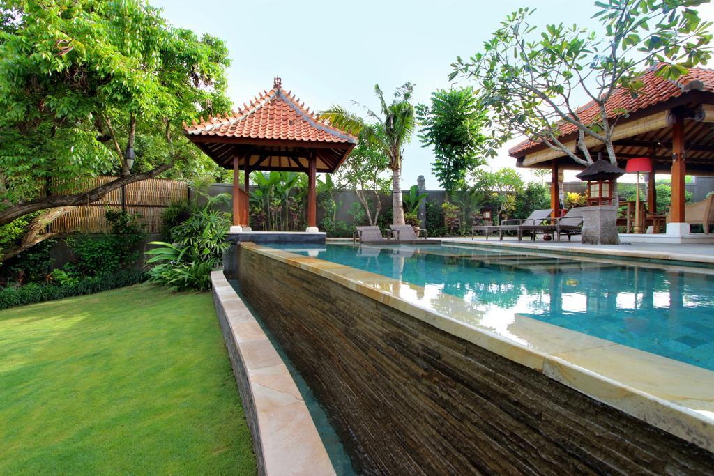 Aradhana Villas by Ekosistem Canggu Exteriör bild